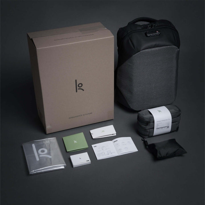 We designed the ClickPack Anti-theft Backpack as a result to combine “security, storage, convenience, comfort and beauty. ClickPack Pro is a multifunctional backpack stuck to "safety and security" with quadruple security function. Quadruple security funct